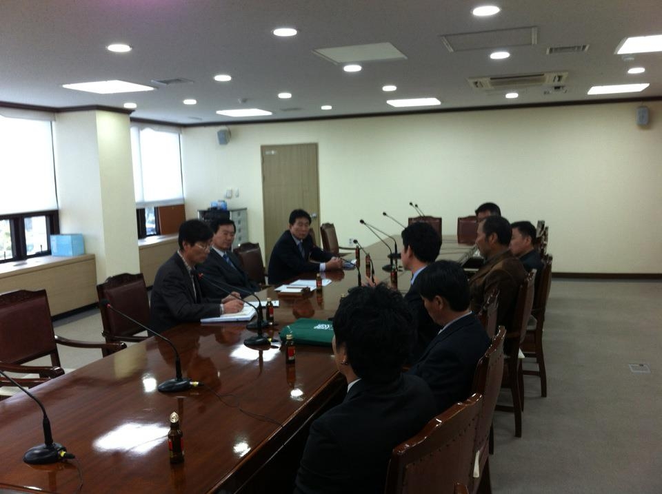 419929_296813443717036_100001651470890_763653_132892276_n.jpg
